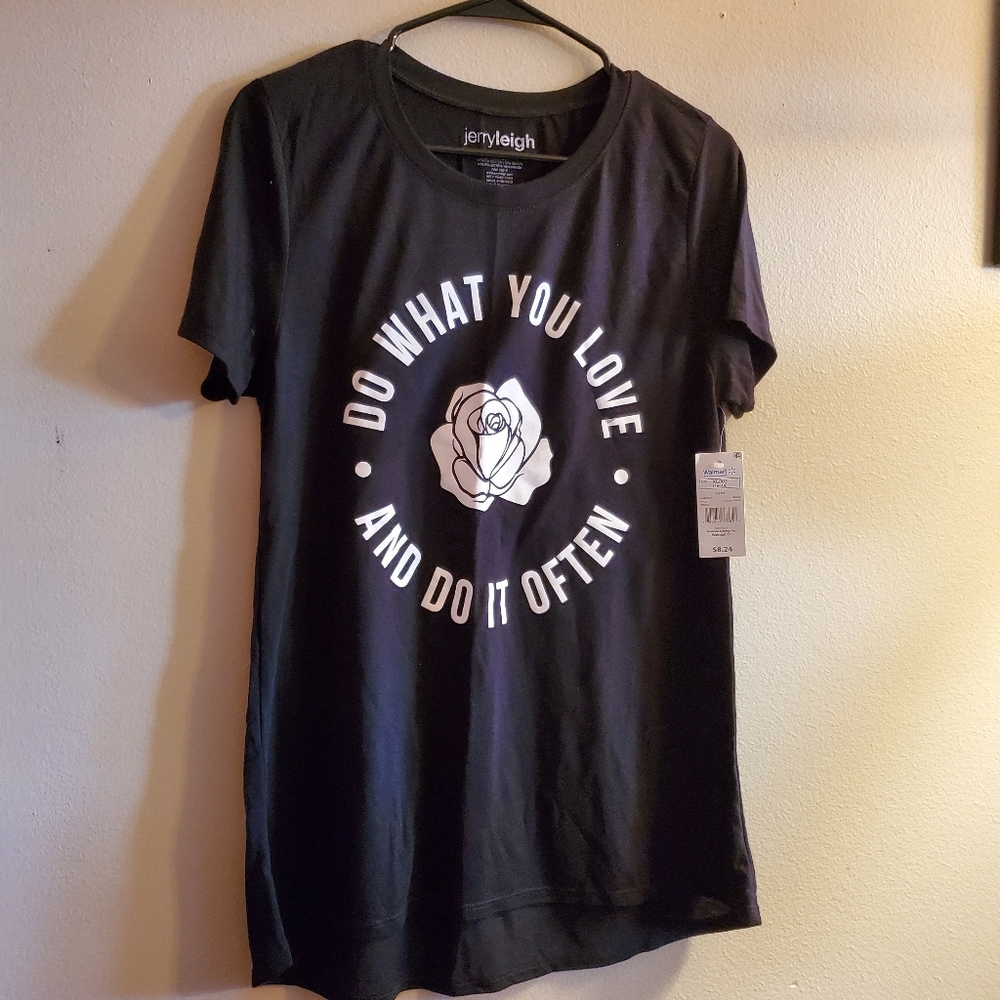 Graphic t-shirt